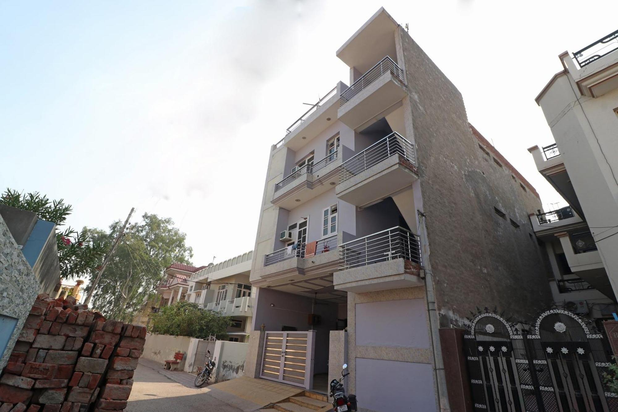Oyo Flagship Mann Bed And Breakfast Rājpura Εξωτερικό φωτογραφία